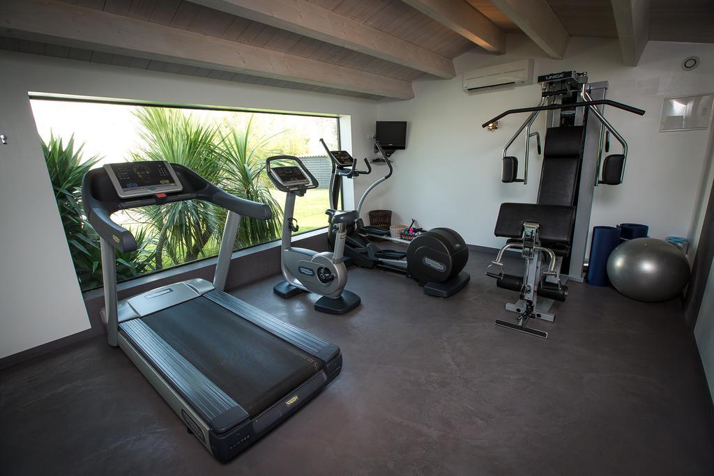 Le Clos Saint-Martin Hotel & Spa Luaran gambar
