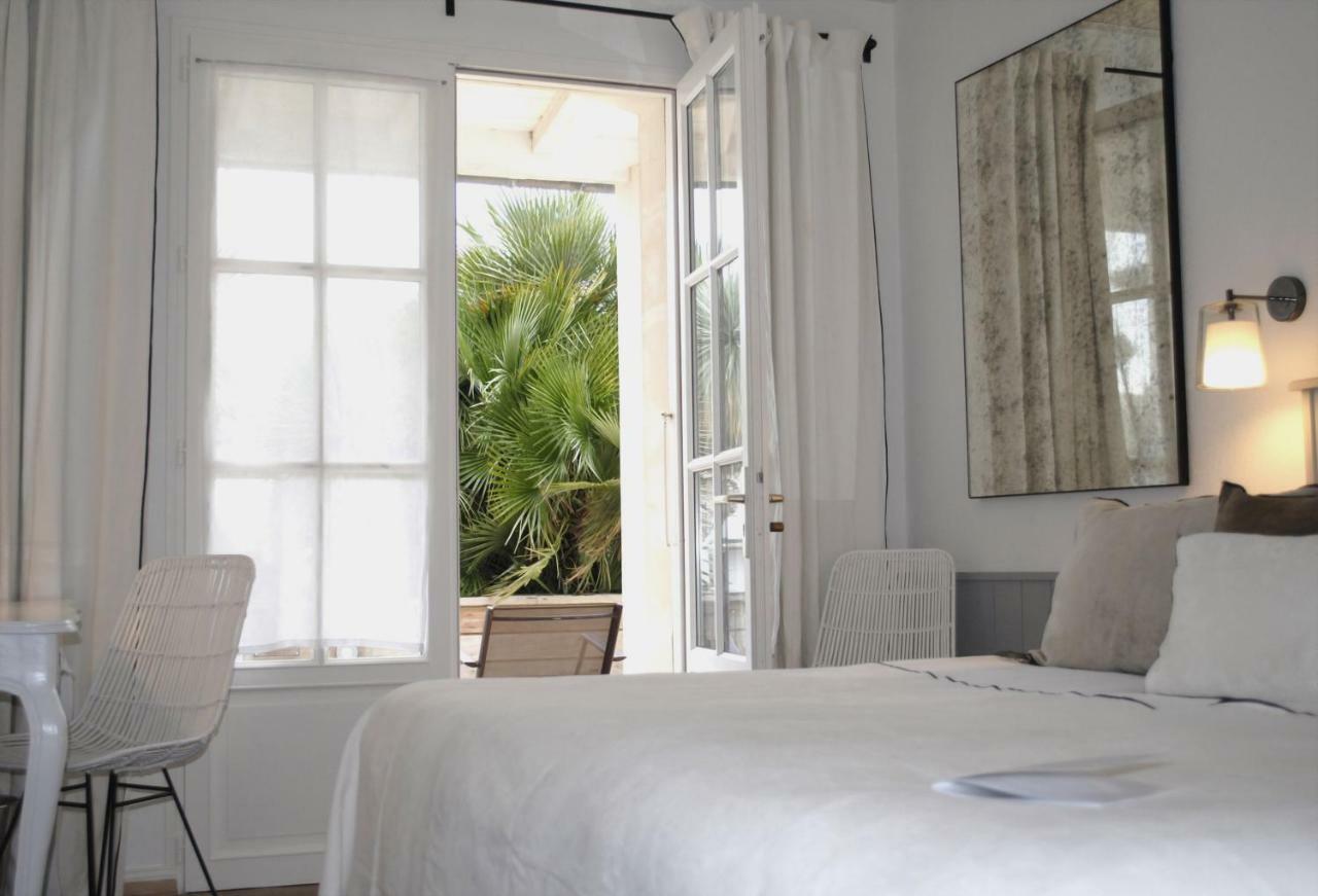 Le Clos Saint-Martin Hotel & Spa Luaran gambar
