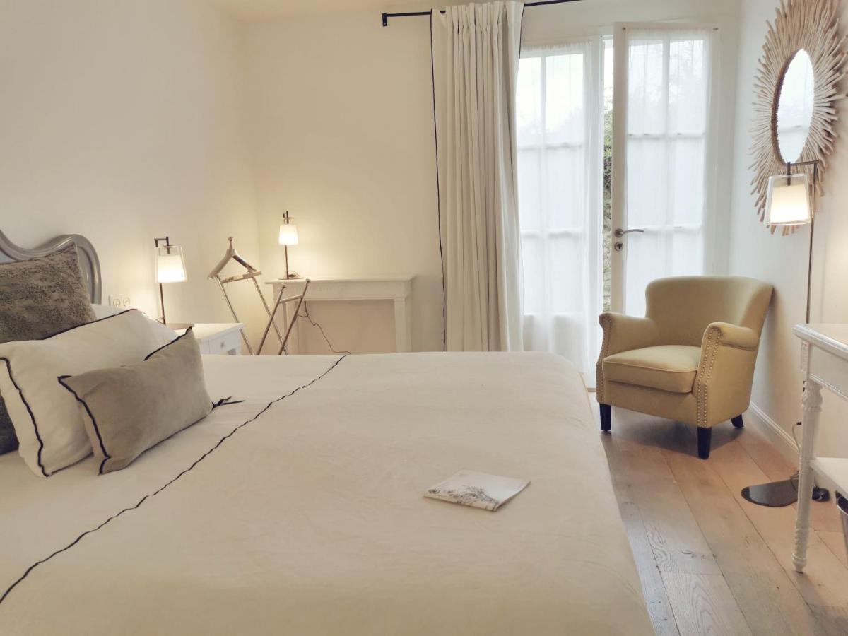Le Clos Saint-Martin Hotel & Spa Luaran gambar